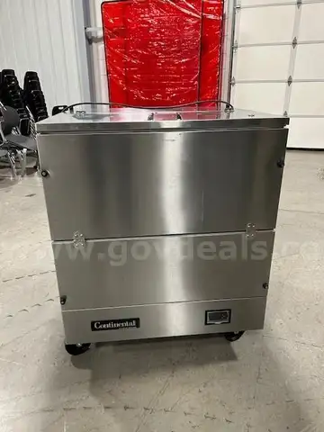 Commercial cooler