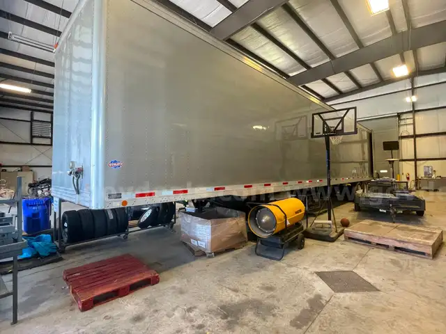 2000 Utility Trailer Manufacturer