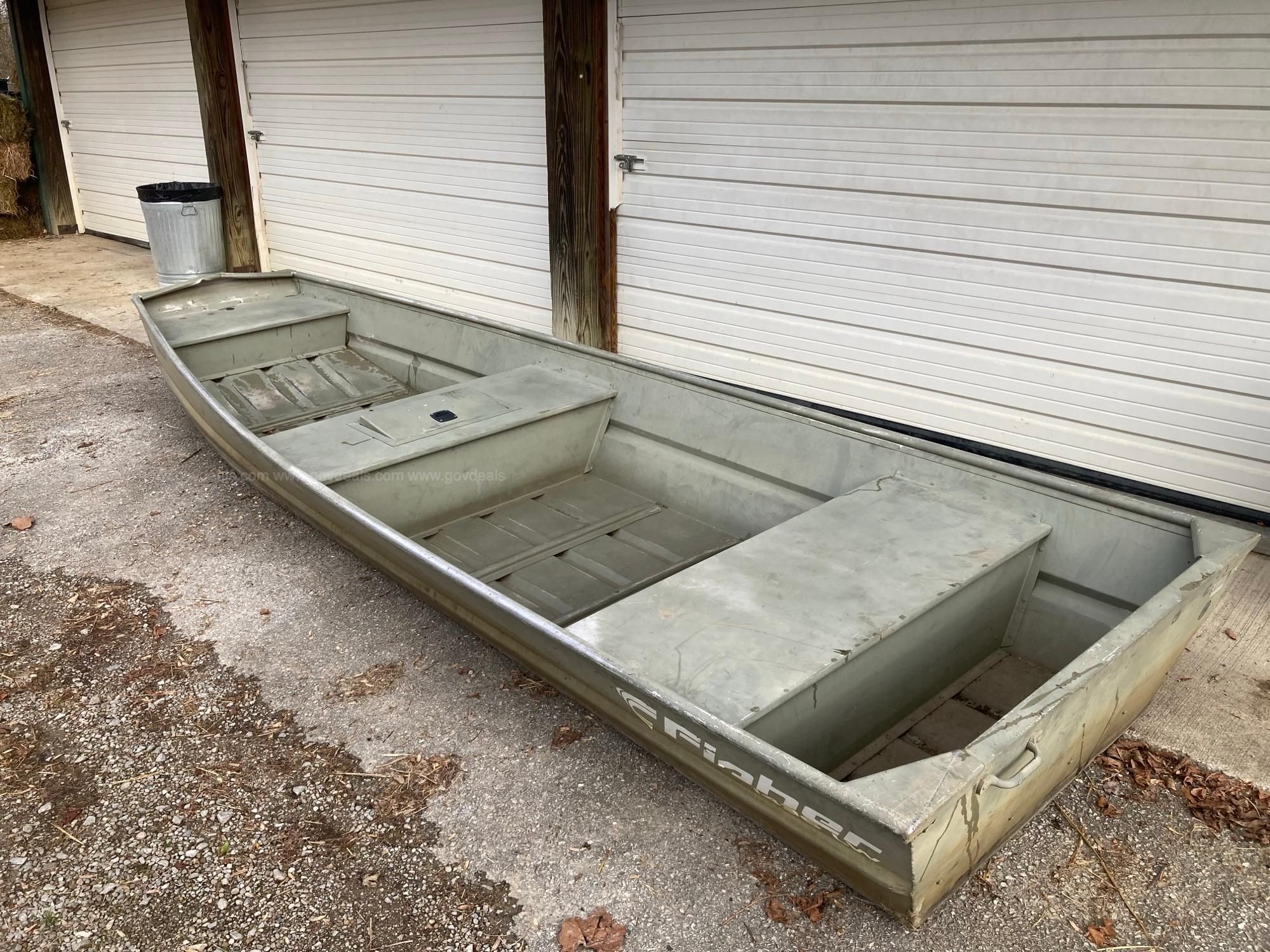 FISHER 1436 JON BOATS QTY 4 GovDeals   11227 10365 1 