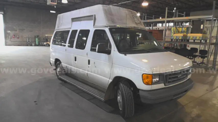 2007 FORD E150 ADA CARGO VAN
