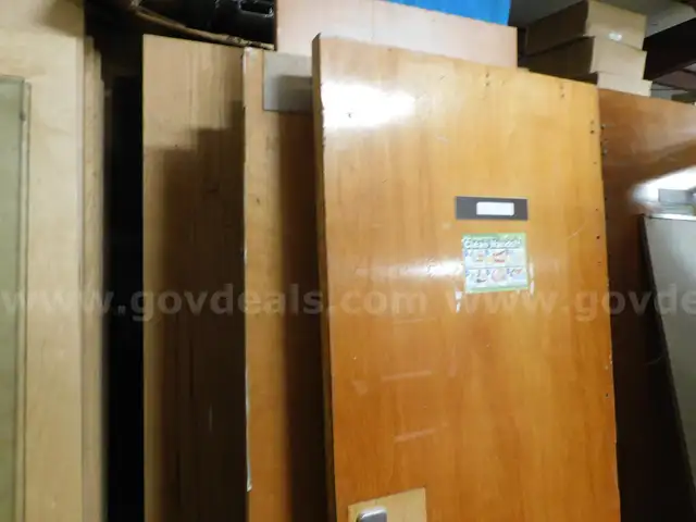 used doors   1 LOT