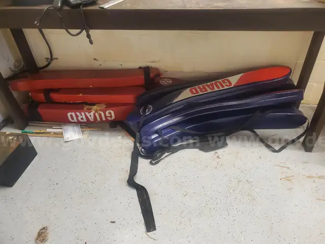 LIFEGUARD RESCUE TUBES (QTY-18)