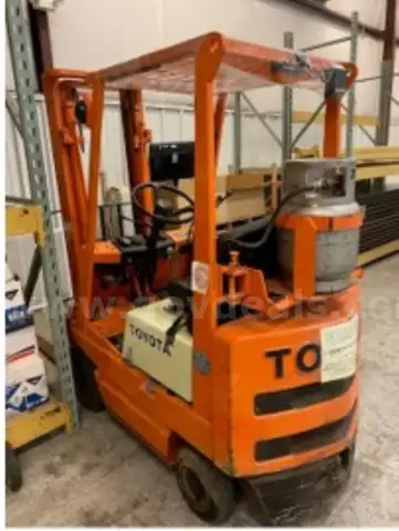 TOYOTA FCG15  FORK LIFT