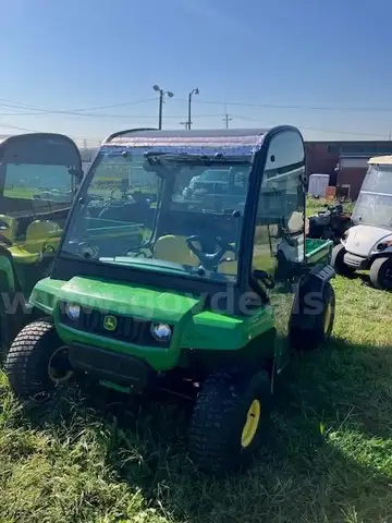2018 JOHN DEERE GATOR