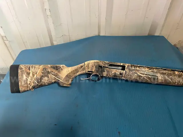 BARETTA R300 OUTLANDER 12 GA.