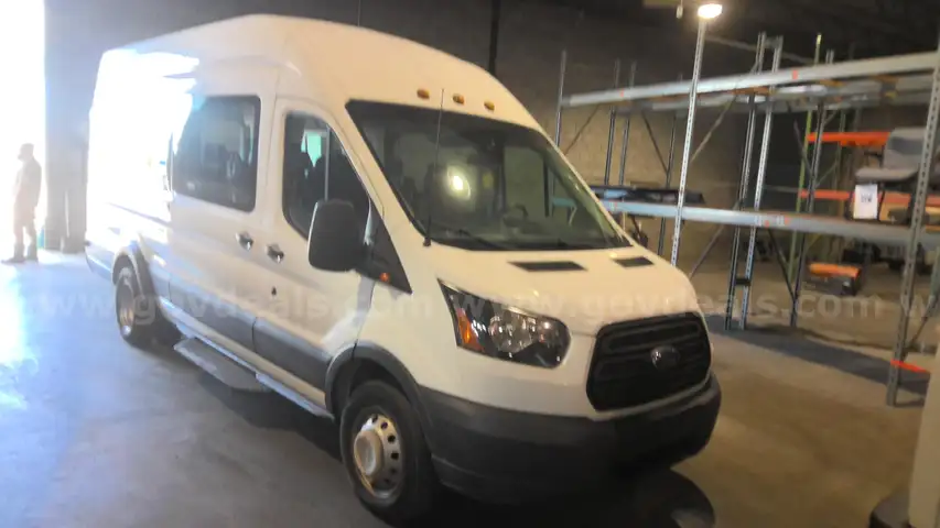 2017 FORD E350 TRANSIT VAN