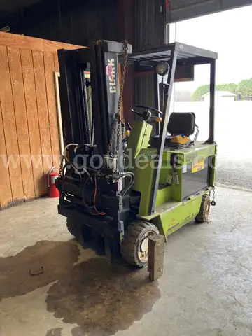 1989 CLARK ECS20 FORKLIFT