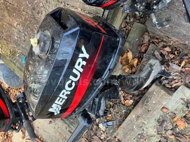 Mercury 4.0 boat motor