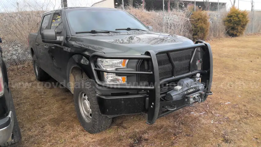 2015 FORD F150 4WD SUPER CREW CAB