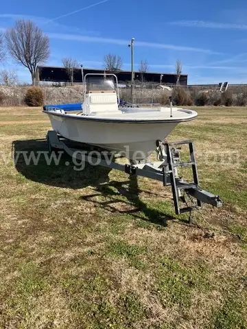 2000 NITRO 1900 BAY BOAT W/ TRAILER