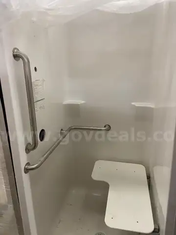ADA COMPLIANT SHOWER