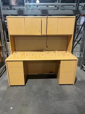 OFFICE DESK