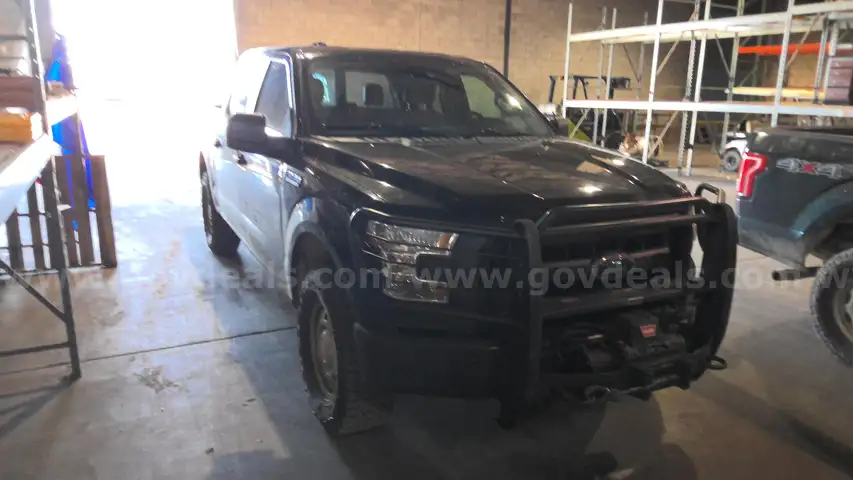 2015 FORD F150 4WD SUPER CREW CAB