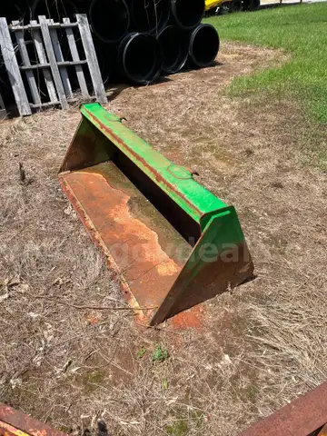 John Deere Bucket and Forks