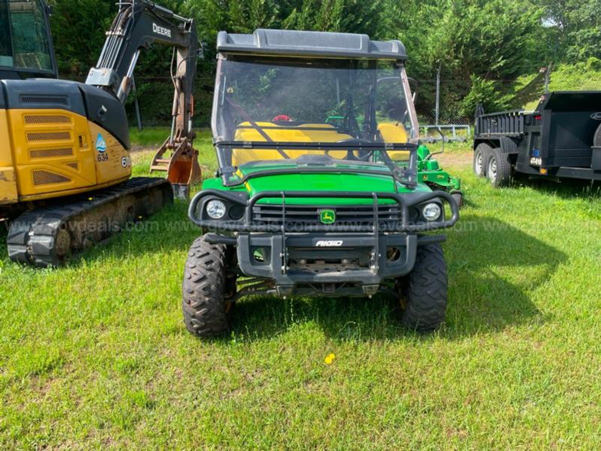 John Deere Gator Model Xuv 825m S4 Allsurplus 8261