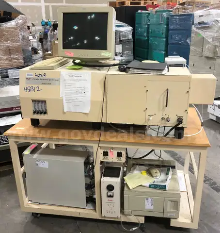 SPECTROMETER: CIRCULAR DICHROISM