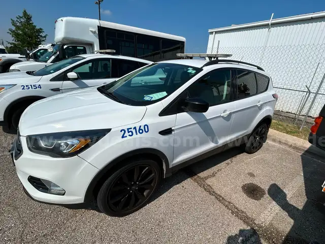 2019 FORD  ESCAPE Unit 25160 ( Needing Engine Replacement) Vehicle Does Run and Drive
