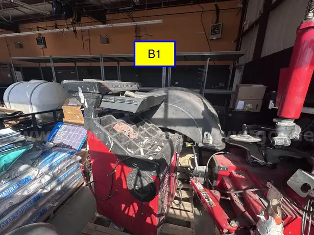 No Reserve: Hunter Engineering Wheel Balancer Road Force Measurement System (Model: GSP9700)