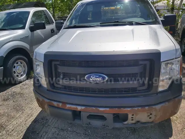 2013 Ford F-150 XL 8-ft. Bed 2WD