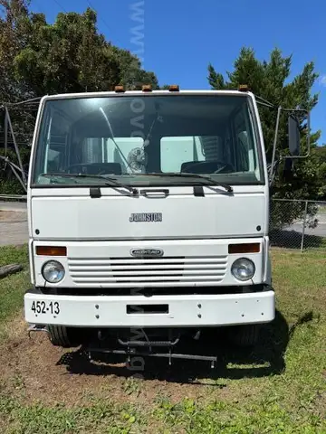 2001 Freightliner HC70