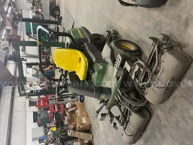 2003 John Deere 2500A Triplex Reel Mowing Unit