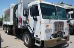 2015 Peterbilt 320 Garbage Truck