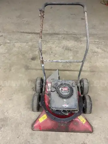 Toro Lawn Vacuum