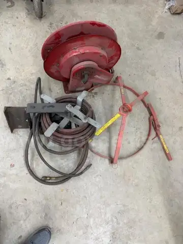 Air Hose and Reel