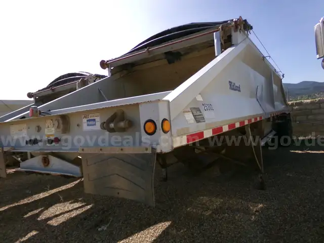 2002 Midland Belly Dump Trailer MC2000