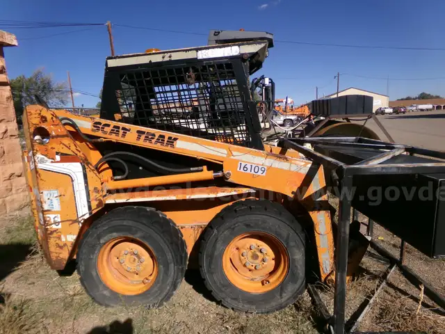 SCAT TRAK 1300 HD SKID STEER