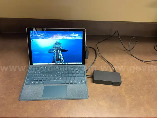 Surface Pro 5 w/ Docking Station
