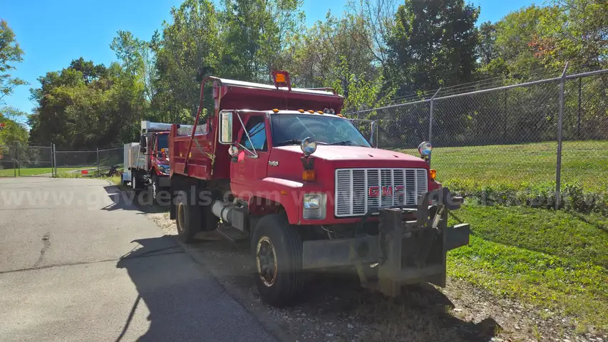 1993 GMC C7H042
