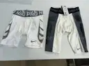 Lot of 2 Nike Men&#x27;s Compression shorts - size Medium