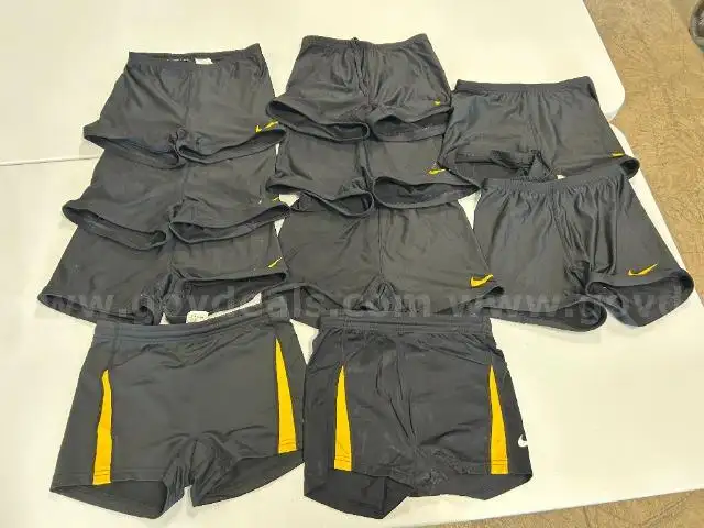 Lot of 10 Used Women&#x2019;s Nike Track Bottoms, Size Large