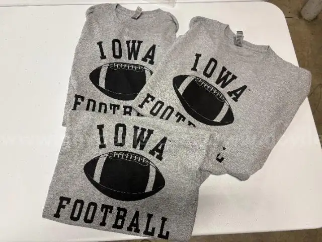 3 Iowa Nike Athletic Football T-shirt size XL