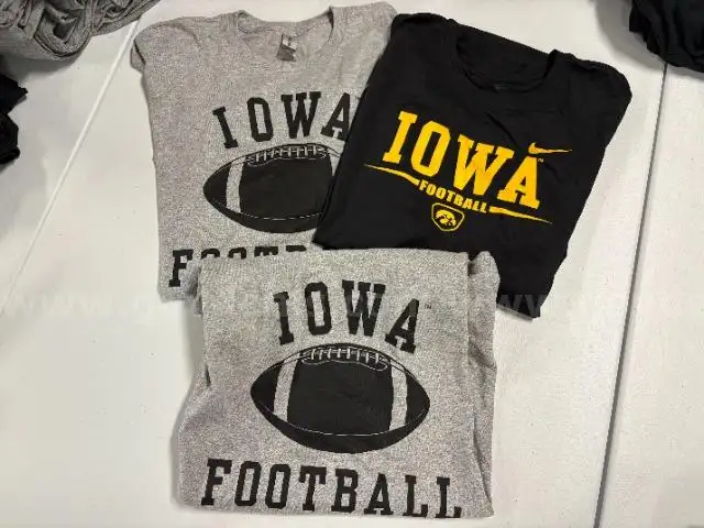 3 Iowa Hawkeyes T-shirts size Large