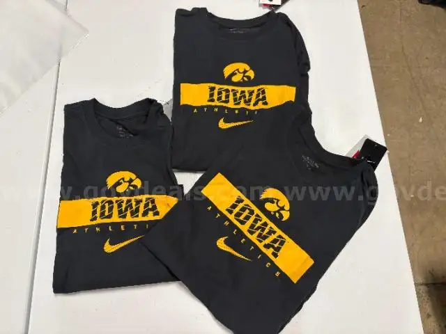 Lot of 3 Iowa Hawkeye Mens T-shirts- size XXL