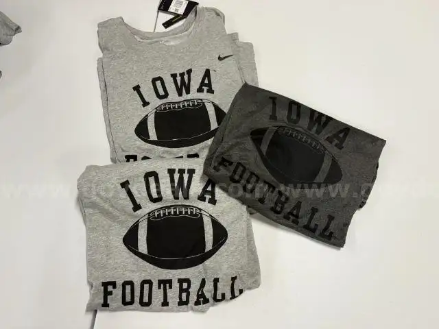 3 Iowa Nike Athletic Football T-shirt size 3XL