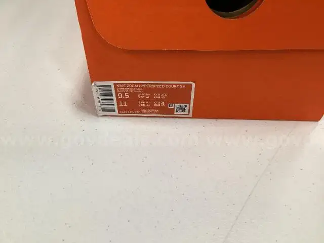 White Size 9.5 Nike Nike Zoom HyperSpeed Court SE Shoes