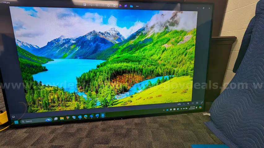 80&#x22; Sharp Aquos TV - Model LC-80LE661U - S/N 608921113 - (Lot4)