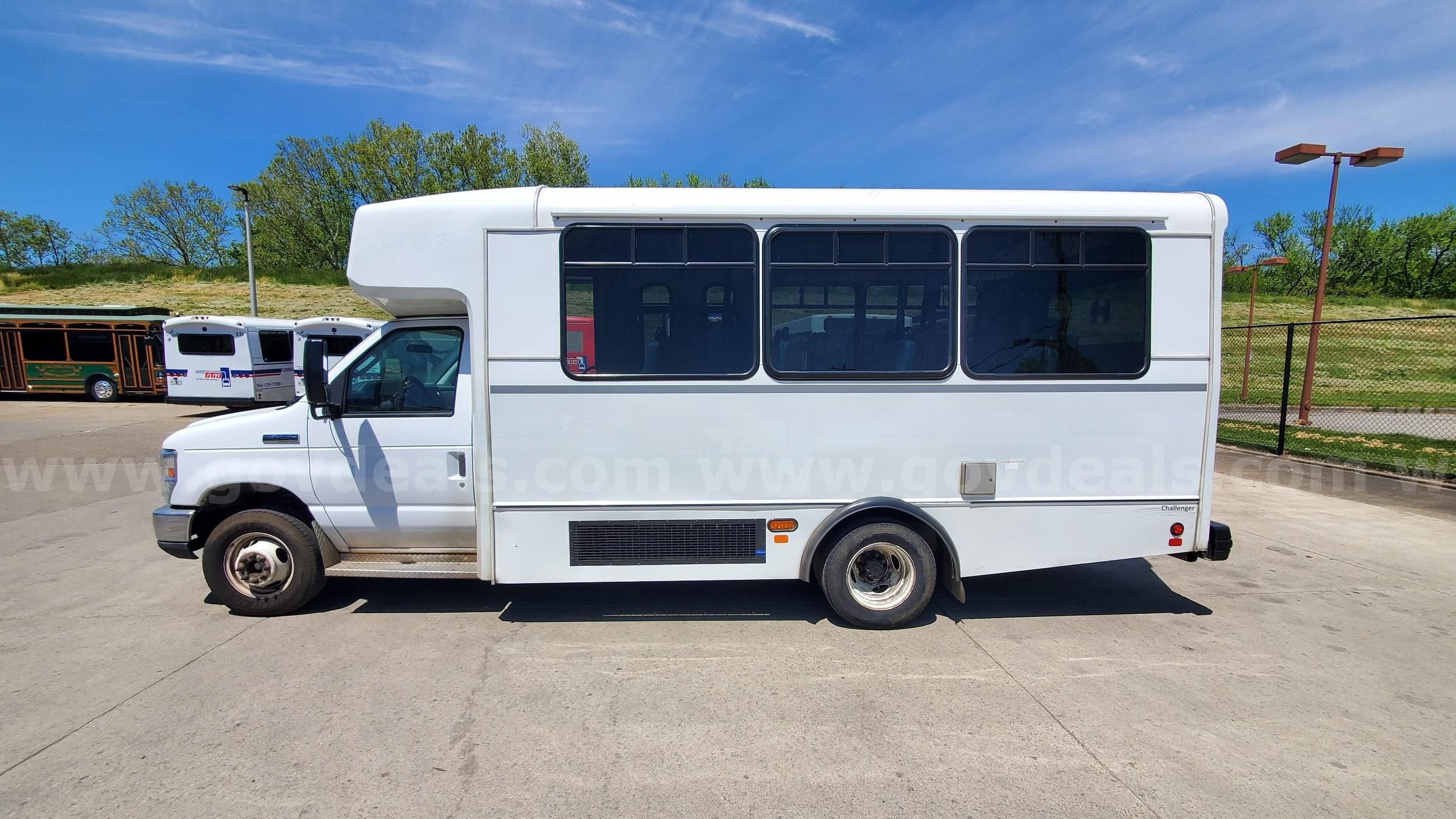 Ford e450 shops van