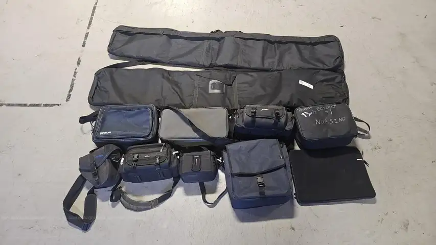 MSU Lot # 1165 - Bags set of 11