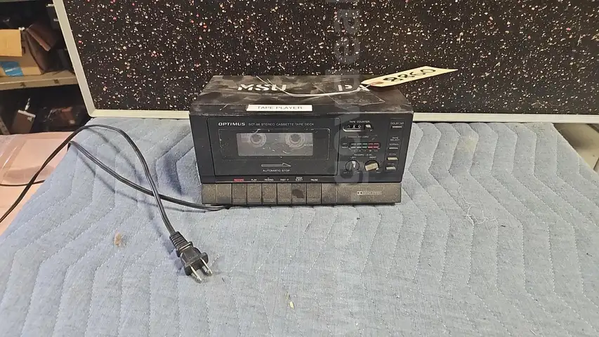 MSU Lot # 8860 - Optimus Stereo Cassette Tape Deck