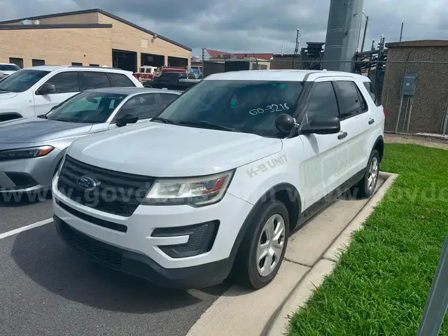 2016 Ford Explorer