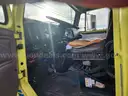 2000 International 4900