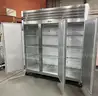 **** TRAULSEN G30010 SOLID DOOR 3 SECTION REACH-IN MOBILE REFRIGERATOR (91&#x22; x 43&#x22; x 83 1/2&#x22;) **** (I)