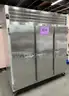 **** TRAULSEN G30010 SOLID DOOR 3 SECTION REACH-IN MOBILE REFRIGERATOR (91&#x22; x 43&#x22; x 83 1/2&#x22;) **** (I)