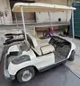 **** YAMAHA 2-SEAT GOLF CART **** (Y)