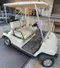 **** YAMAHA 2-SEAT GOLF CART **** (Y)