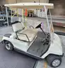 **** YAMAHA 2-SEAT GOLF CART **** (Y)
